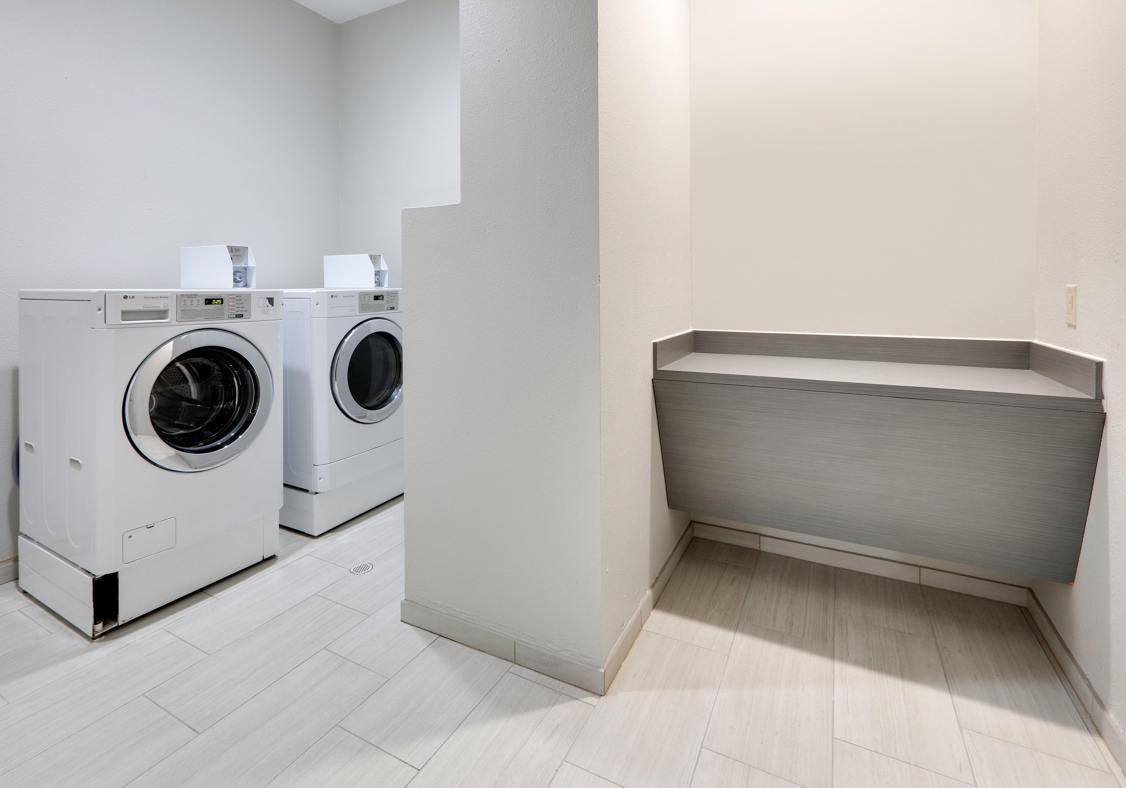 Holiday Inn Express Hotel & Suites Cleburne By Ihg Exteriör bild